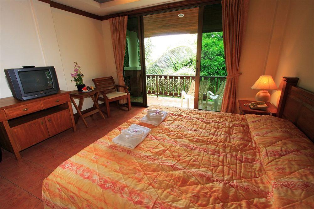 Sun Hill Hotel Patong Екстериор снимка
