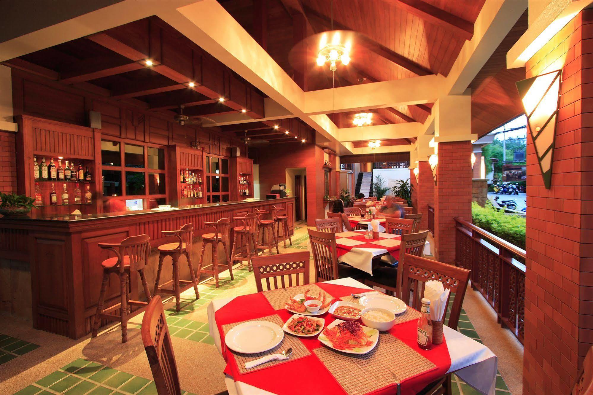 Sun Hill Hotel Patong Екстериор снимка
