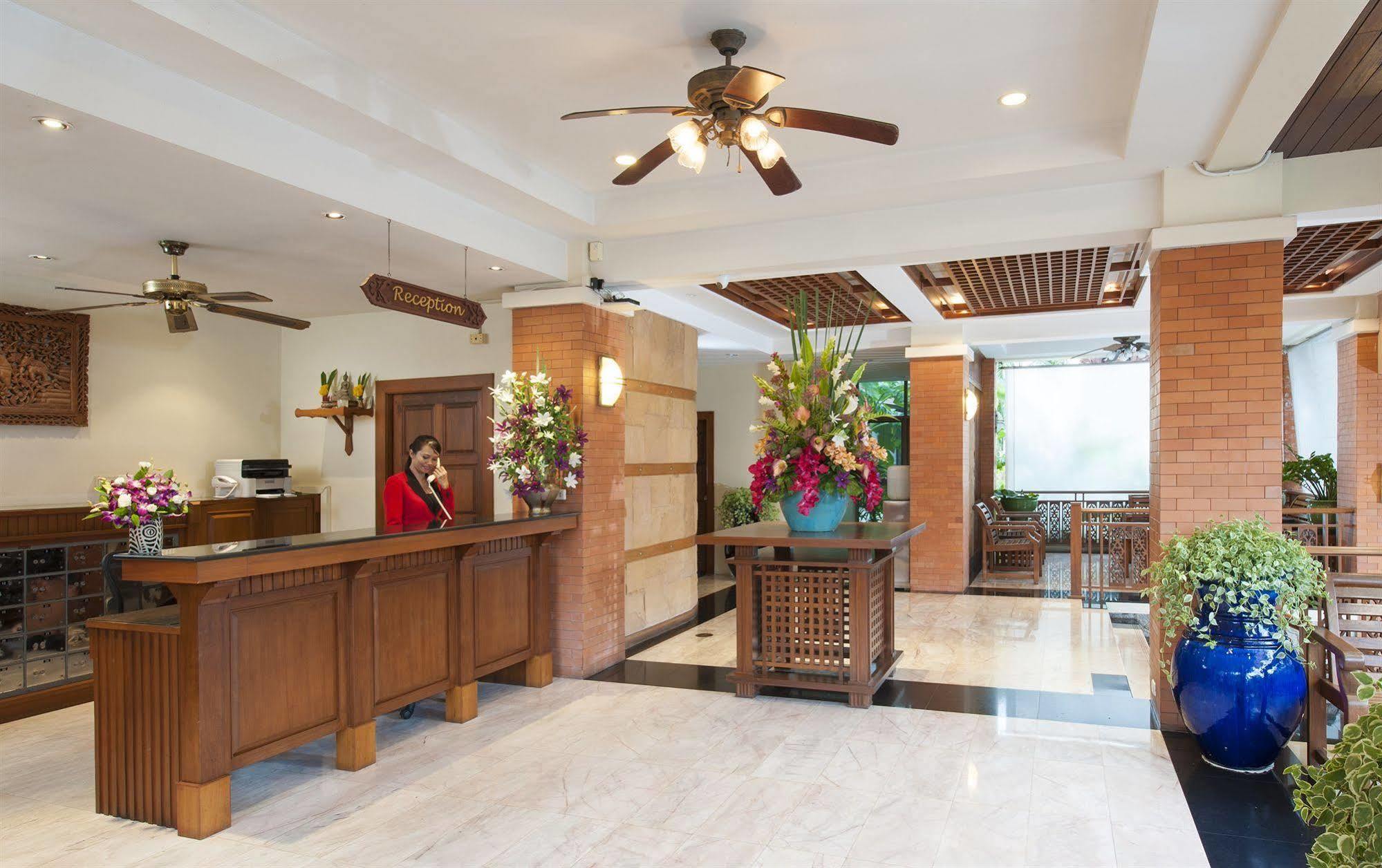 Sun Hill Hotel Patong Екстериор снимка